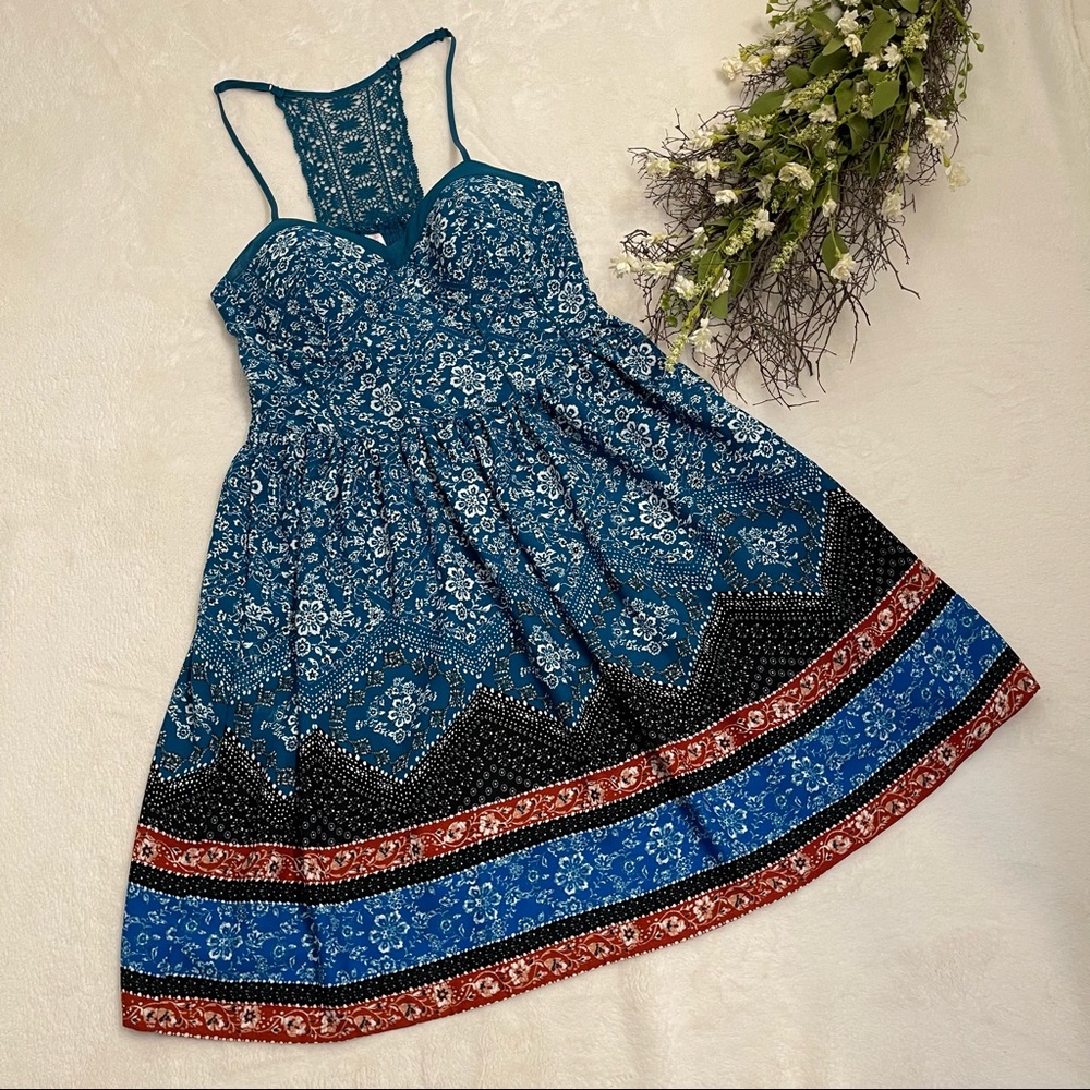 Xhilaration Multi Color Dress with Spaghetti Straps Size Juniors Medium